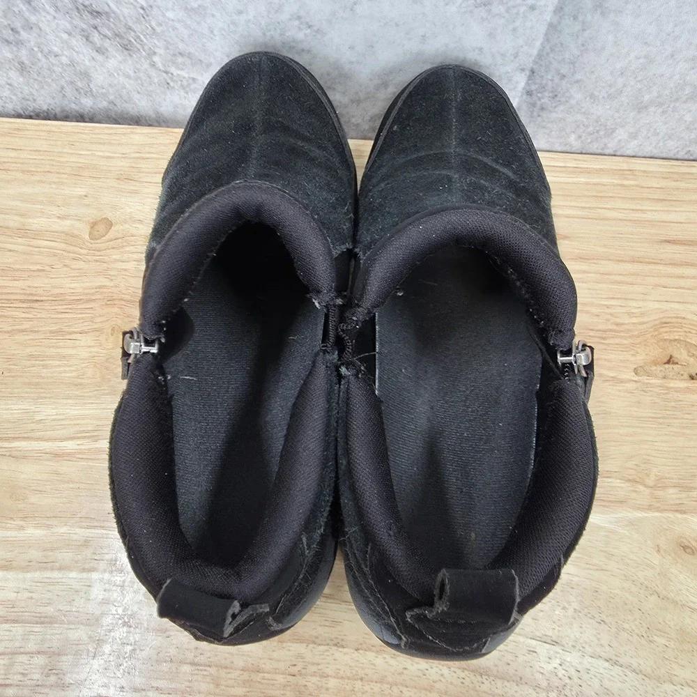 Easy Spirit Ankle Boots Womens 7 M Seevony Black Suede Zip Up Casual Bootie